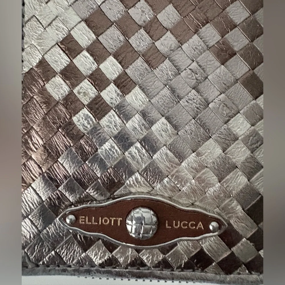NWOT Elliott Lucca Phone-Wallet Brown/Gold woven Leather Wristlet C.Card holder